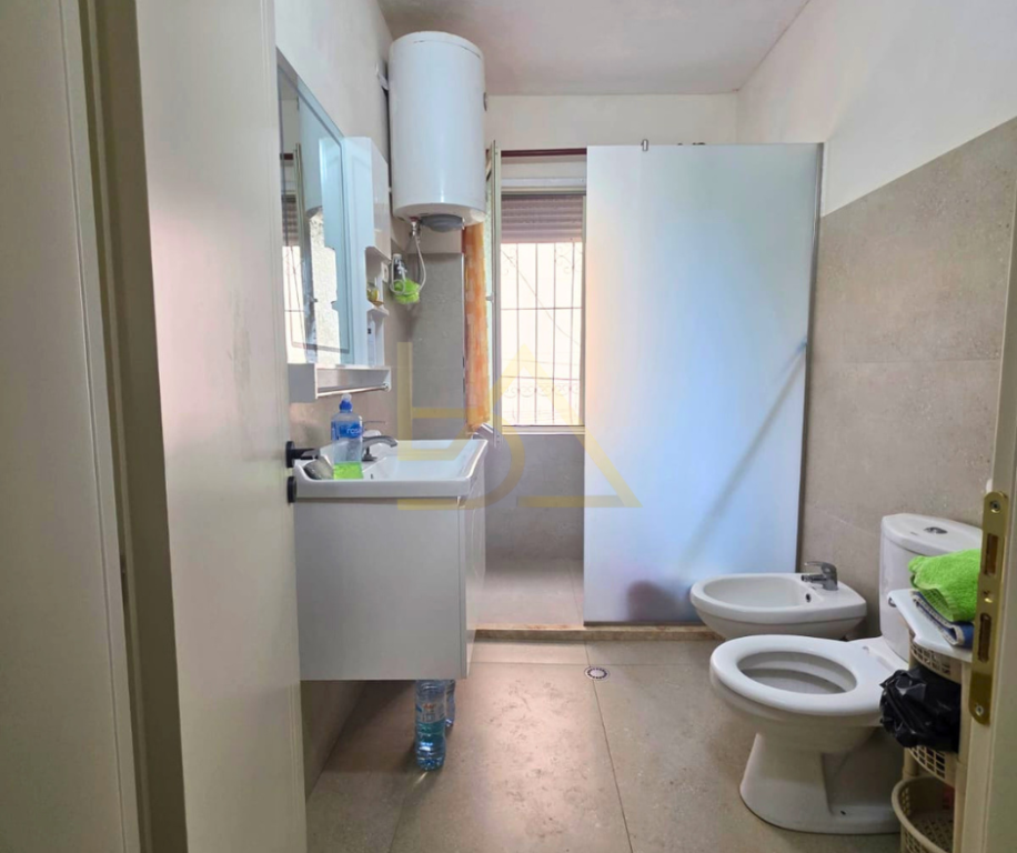 1+1 APARTMENT FOR SALE – NEIGHBORHOOD 13, BEACH, DURRËS