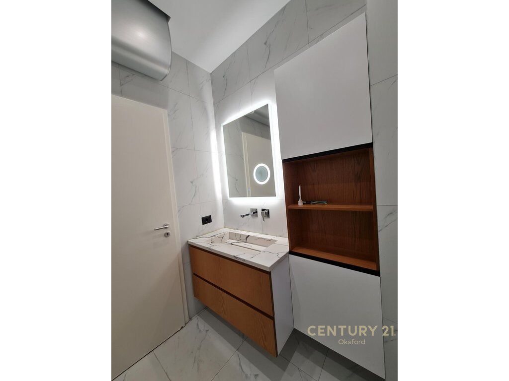 APARTAMENT PER QIRA 2+1,TEK KOMPLEKSI "KONTAKT"!