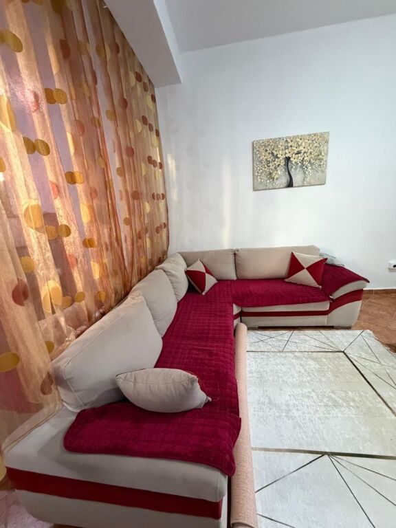 Jepet me Qera Apartament 1+1 ne Ish Kenete