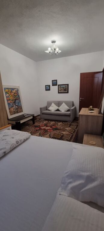 Studio apartment for rent in Bllok