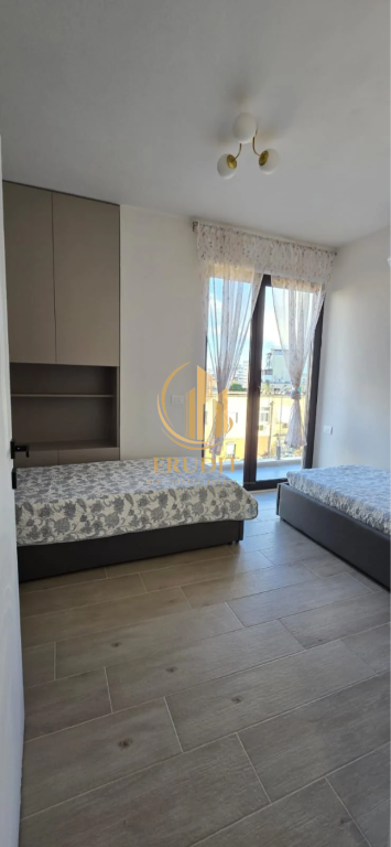 🏡 JEPET ME QIRA APARTAMENT 2+1+1 – RRUGA E DIBRËS, TIRANË
