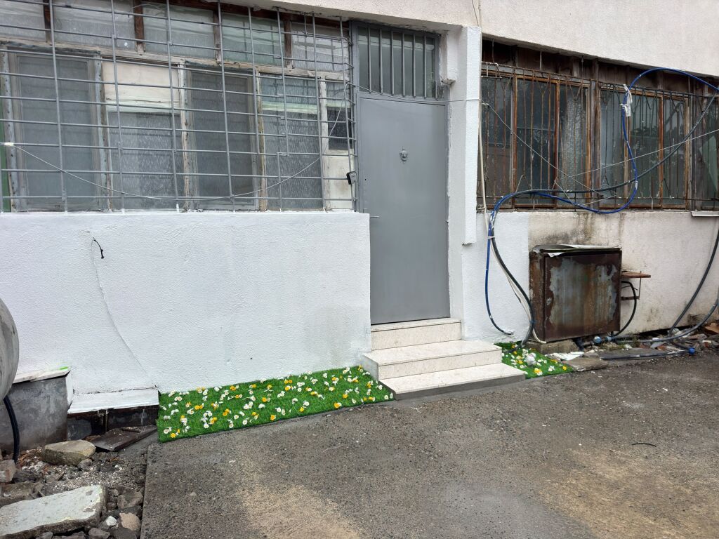 🏡 APARTAMENT 1+1 NË SHITJE – PLAZH (DURRËS)