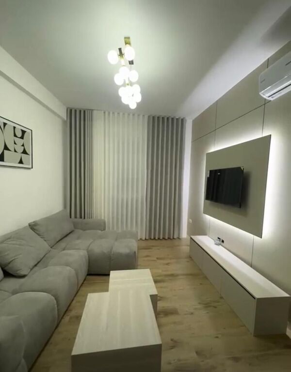 Affitto | Apartament 1 + 1 | Rruga 5 Maji | 550 €/mese