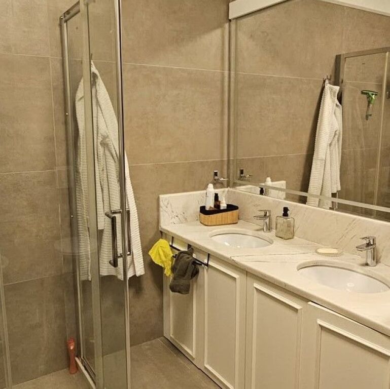 🏡 SHITET APARTAMENT 2+1 – LIQENI I THATË