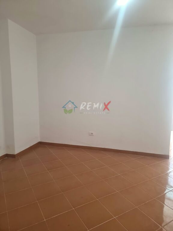 🏡 APARTMENT FOR SALE AT SHKËMBI I KAVAJËS – DURRËS