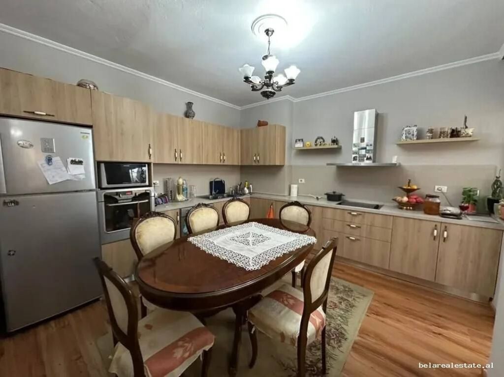 Apartament Per Shitje 3+1 Tek Rruga e Durresit (ID B130123) Tirane