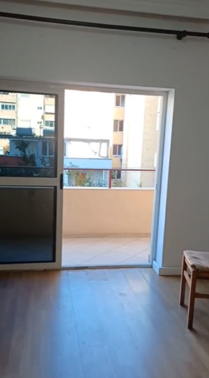 **SHITET APARTAMENT 3+1+2 – KOMUNA E PARISIT**
