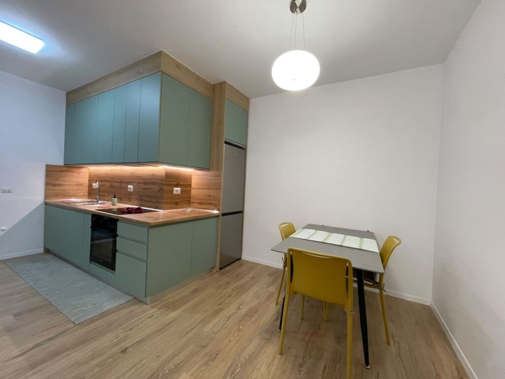 Apartament 1+1+Parking per qira tek 21 Dhjetori.