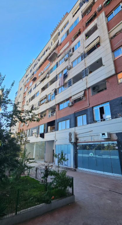 VENDESI APPARTAMENTO 2+1+2 CON VERANDA PANORAMICA – YZBERISHT