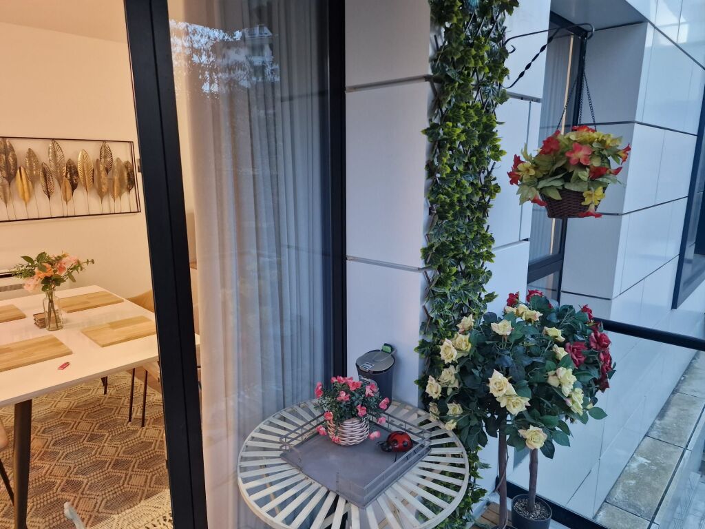 📌 JEPET ME QIRA APARTAMENT 2+1 | RRUGA NAIM FRASHËRI – PRANË RRUGËS SË AMBASADAVE