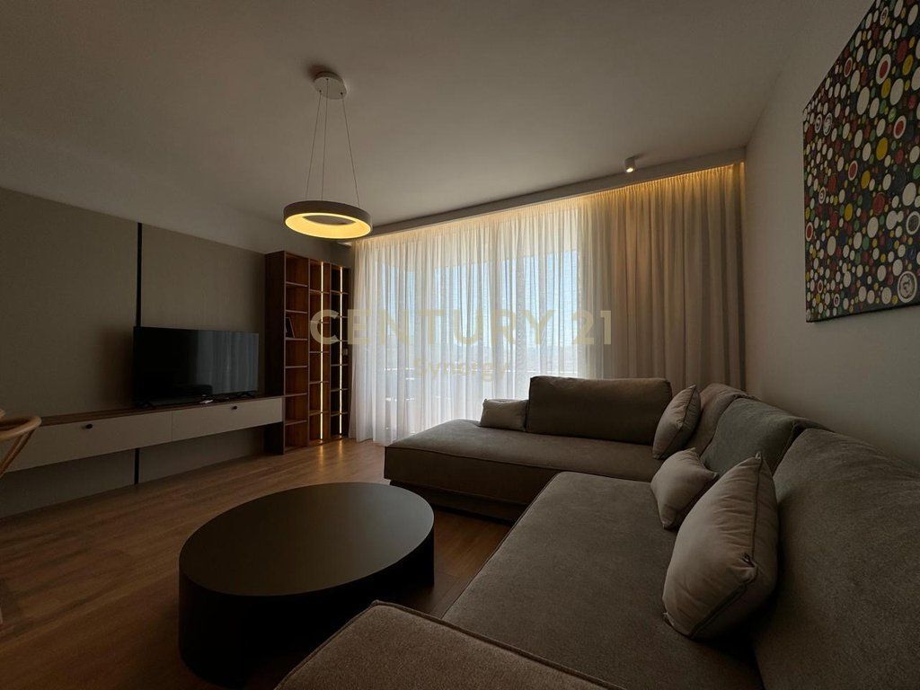 Appartamento 2+2 in Affitto sul Boulevard Zogu i Parë, Tirana - 1500€ |