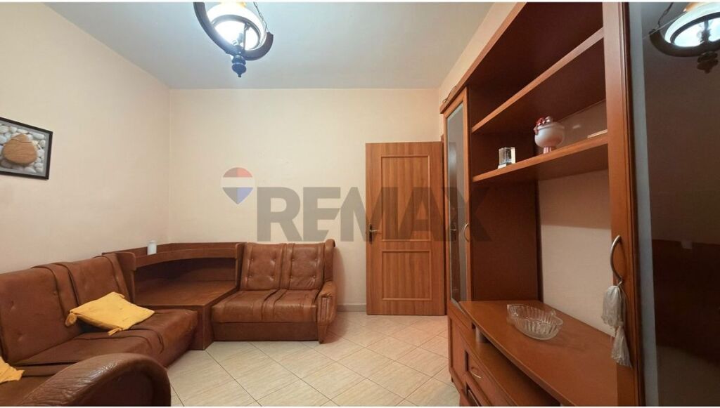 Apartament me qira  21 Dhjetori
