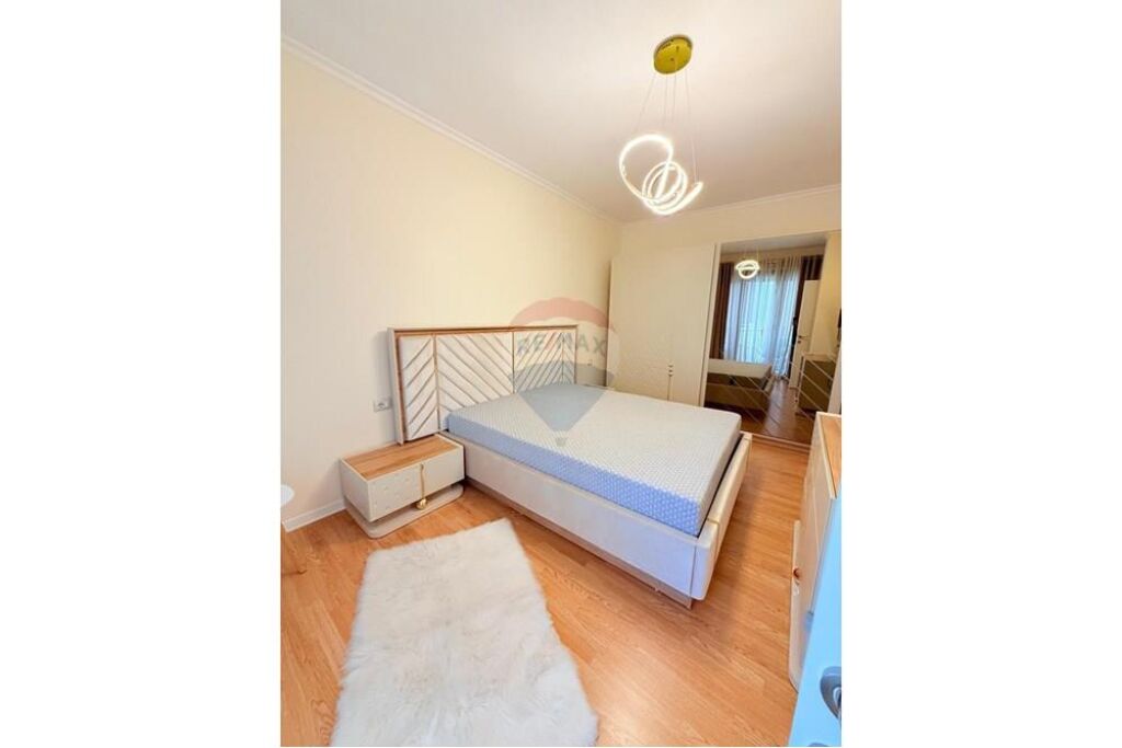 Apartment - For Rent - Rruga e Kosovarëve, Tirana