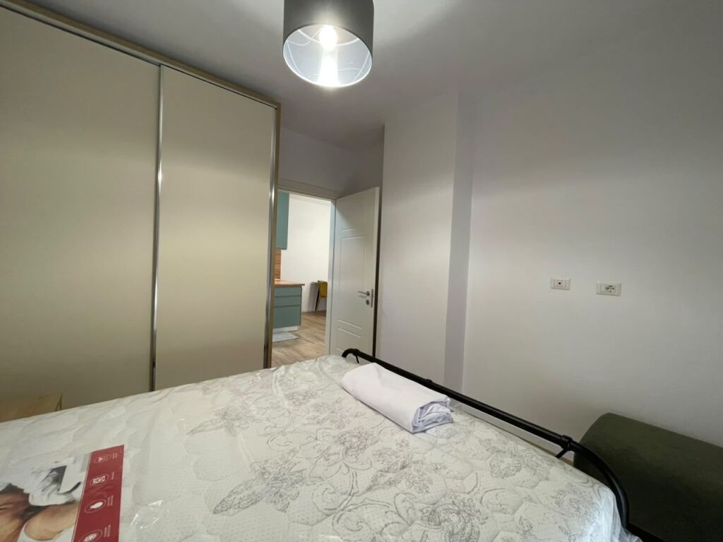 Apartament 1+1+Parking per qira tek 21 Dhjetori.