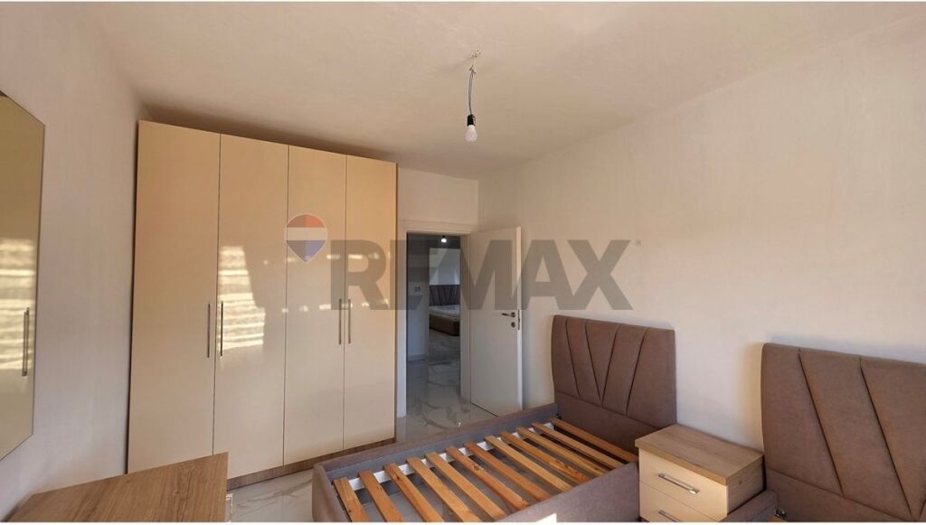 🏡 APARTAMENT 2+1 NË SHITJE – QENDËR, VLORË
