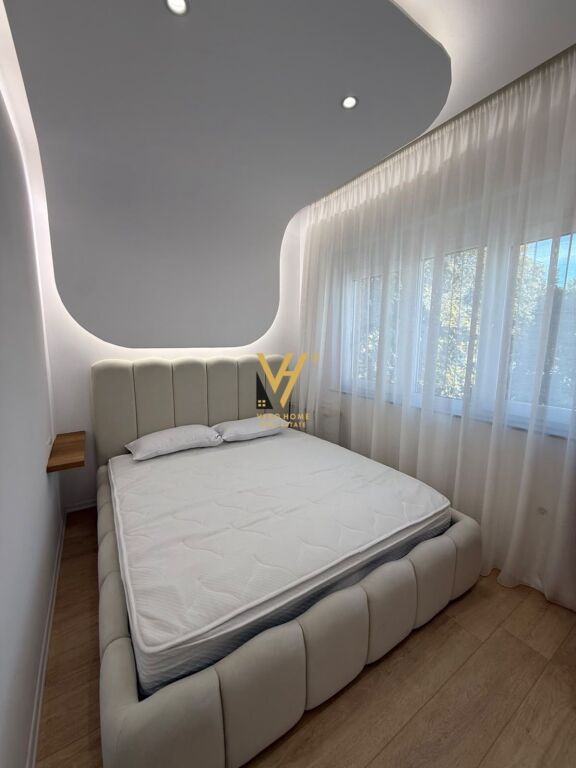 JEPET APARTAMENT 1+1 ME QERA TE MYSLYM SHYRI 85.000 LEKE