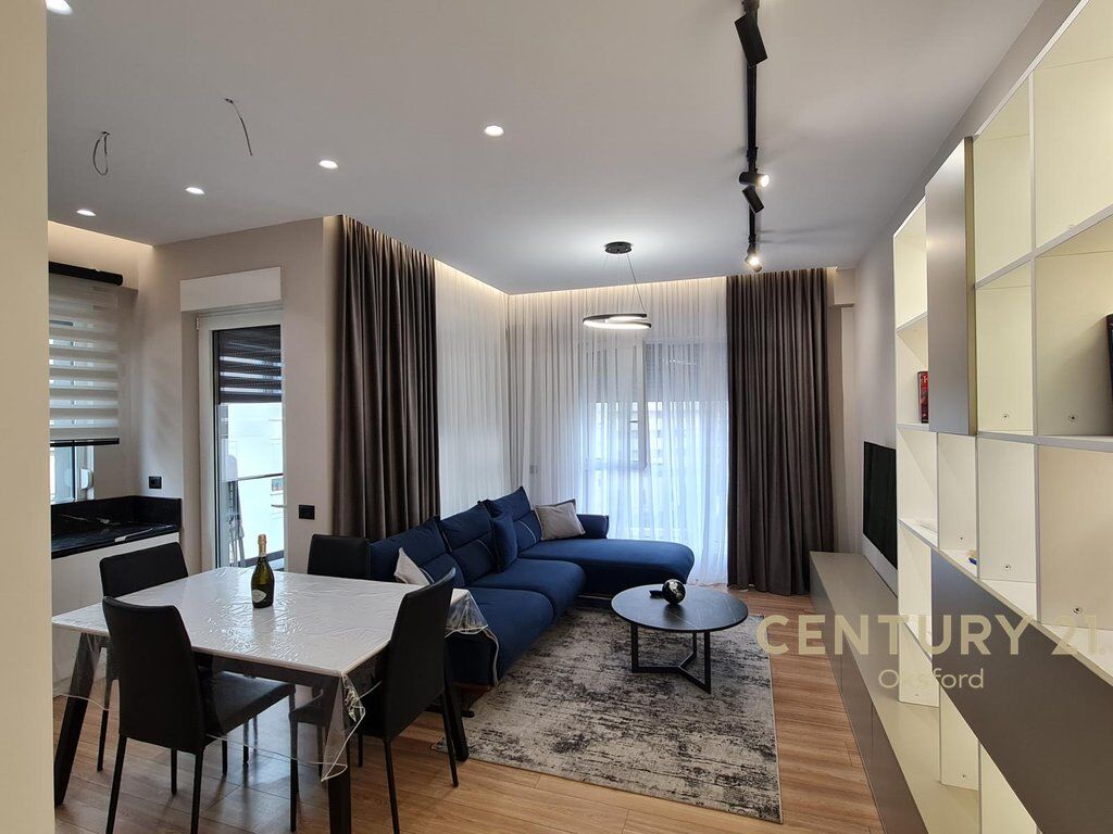 APARTAMENT PER QIRA 2+1,TEK KOMPLEKSI "KONTAKT"!