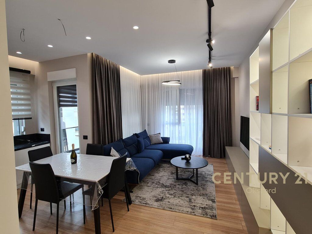 APARTAMENT PER QIRA 2+1,TEK KOMPLEKSI "KONTAKT"!