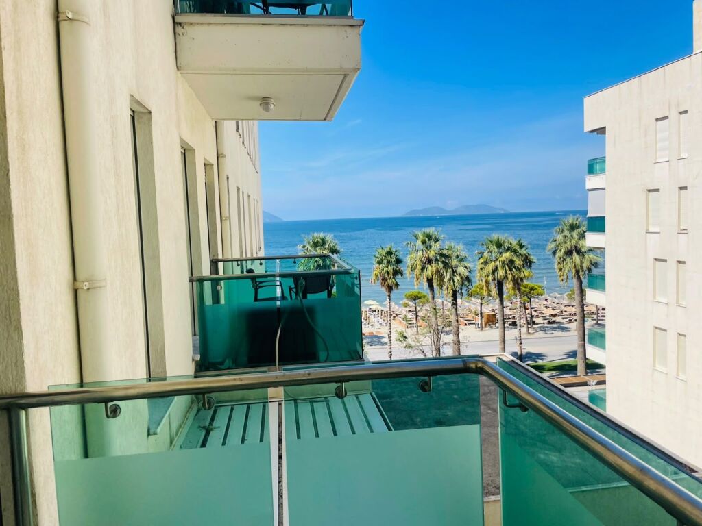 Cfront Apartment Lungomare