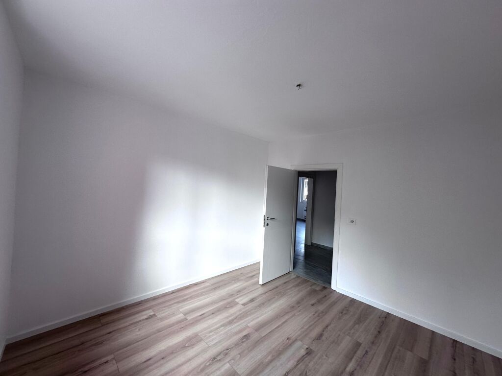 VENDESI APPARTAMENTO 2+1+2T VICINO ALLO STADIO, VALA PARK – DURRËS