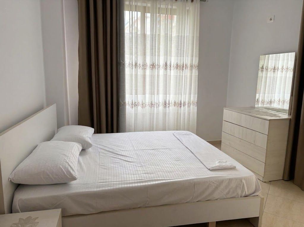 Apartament 2+1 + Ballkon me Qira – Astir !
