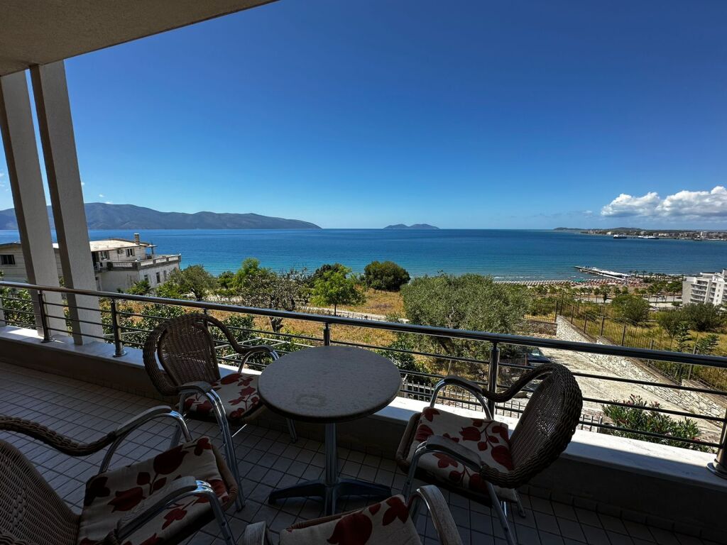 🌊 KAT VILE LUKSOZE ME QIRA AFATGJATË – LUNGOMARE, VLORË
