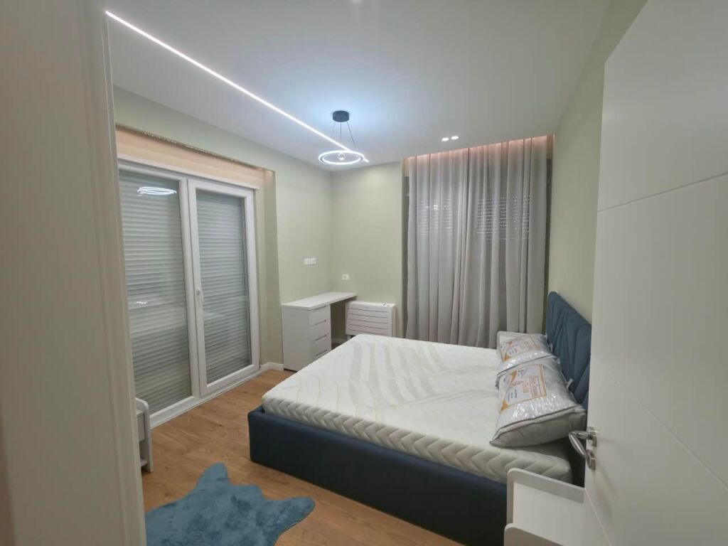 2+1 APARTMENT FOR RENT WITH PARKING SPACE – NEW MATERNITY HOSPITAL, TIRANA(530581009-80)