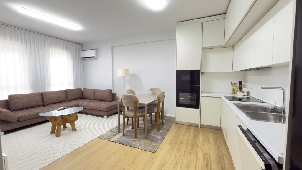 2+1 apartment for rent with balcony, 7th floor, 68m, (Tirana, 5 Maji Street)