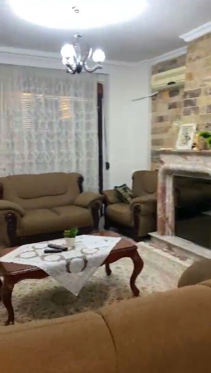 3+1+2 for rent, Pazari Ri