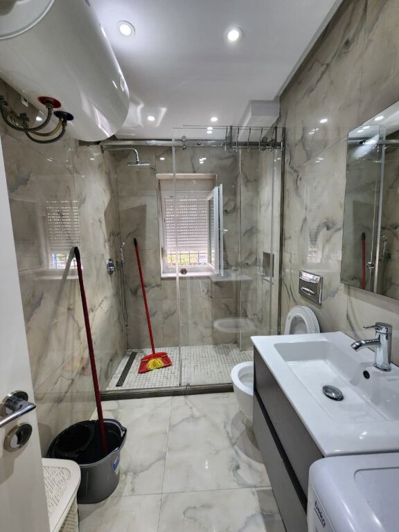 # FOR RENT: 2+1 📍Petro Nini - Lake Area, Blloku | 2nd Floor | Area: 60m² - 100% Fully Furnished | 60,000 ALL/Month