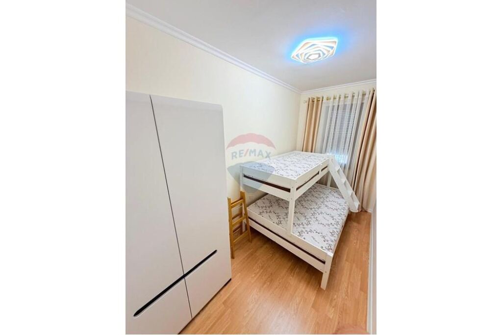 Apartment - For Rent - Rruga e Kosovarëve, Tirana