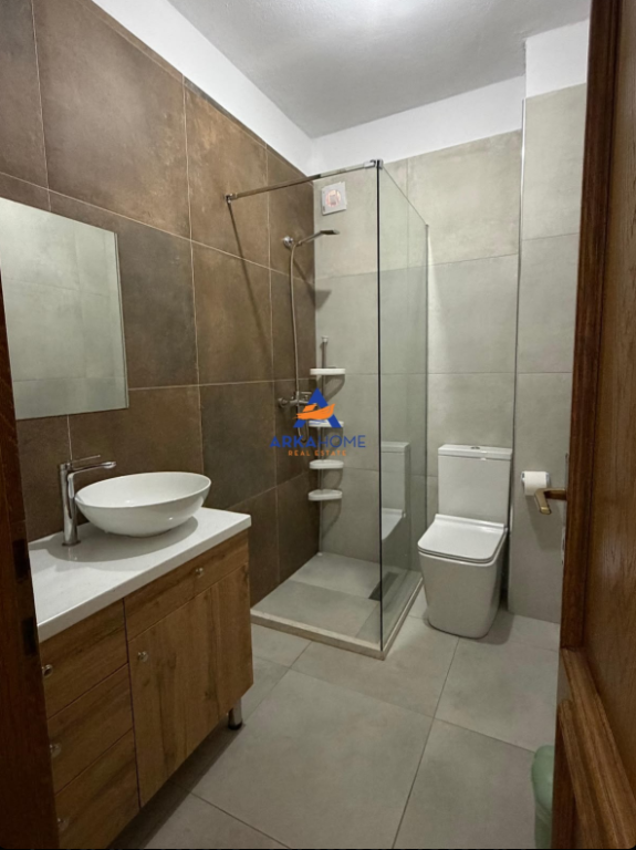 APPARTAMENTO 2+1 CON BALCONE IN AFFITTO "VIA DORA DISTRIA, EX GUARDIA" 1350 EURO