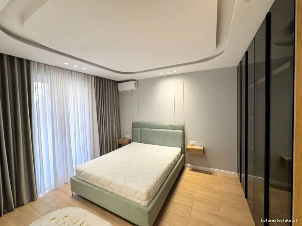Appartamento 1+1 in Affitto a Bllok (ID B211508) Tirana