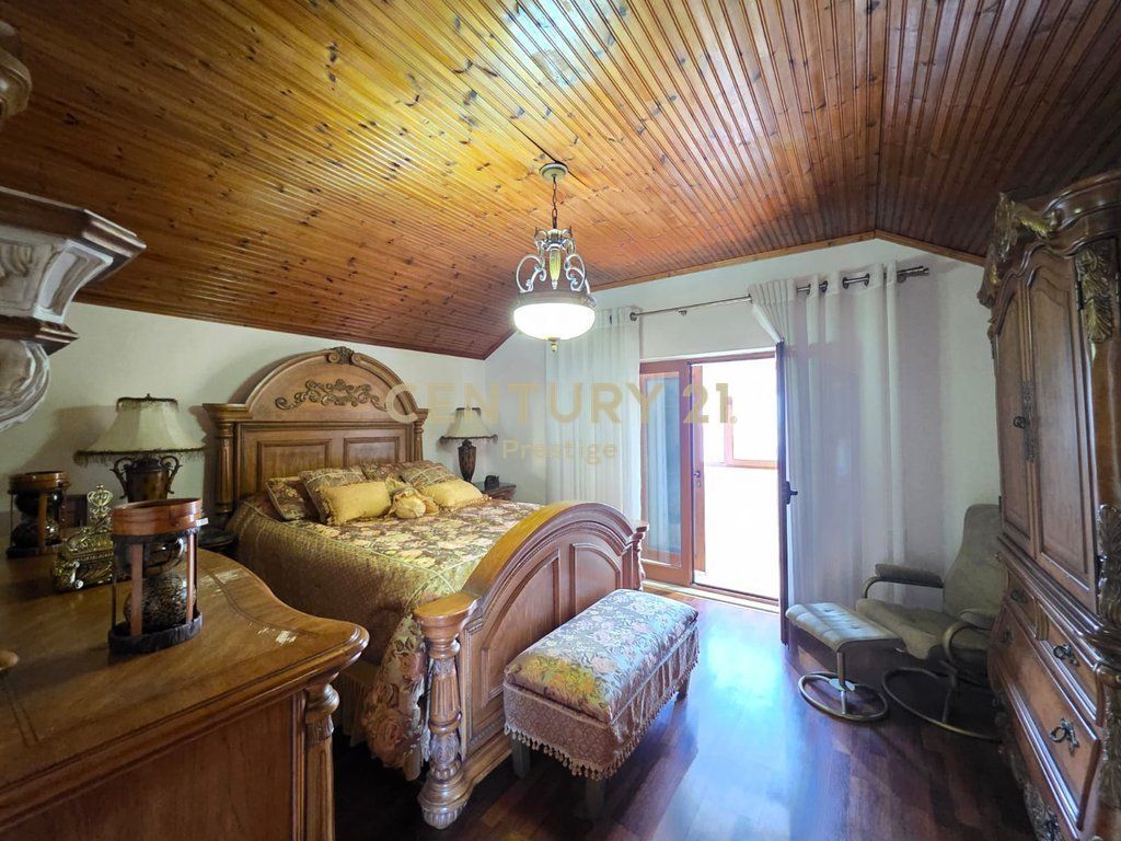 VILLA FOR RENT, LOCATED IN THE XHAMLLIK AREA, TIRANA! 1,500 € /Month