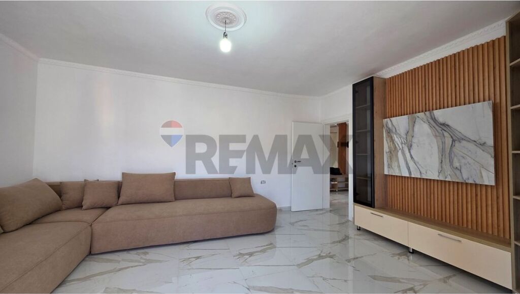 🏡 APARTAMENT 2+1 NË SHITJE – QENDËR, VLORË