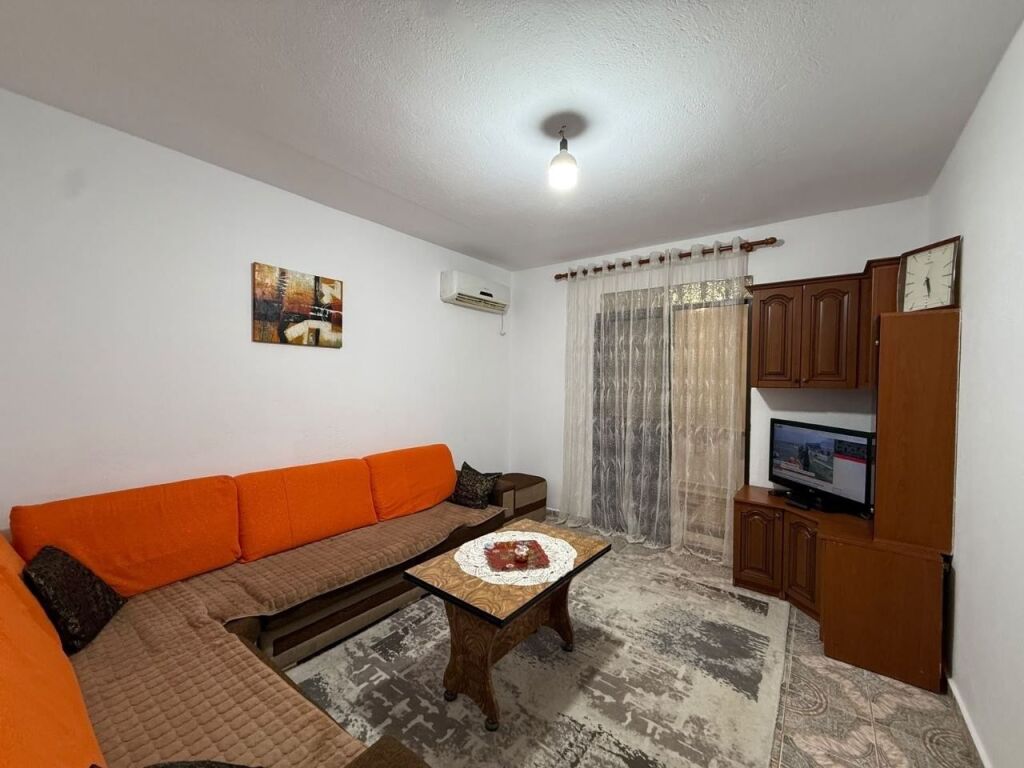 APPARTAMENTO 1+1 400 EURO.NUOVO BOULEVARD