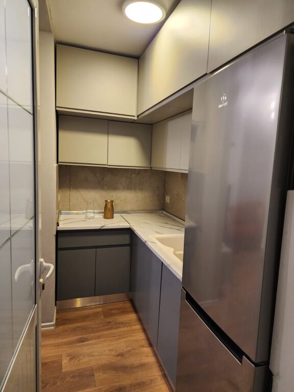 1+1, on Elbasan road, 600 thousand lek