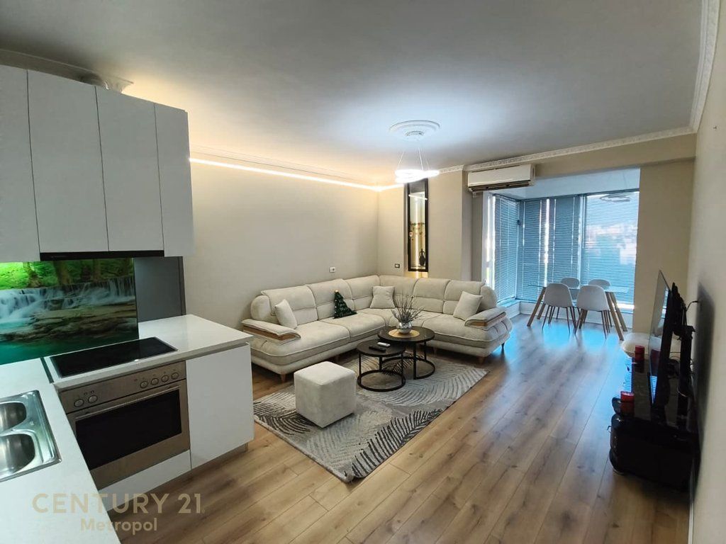 1+1 apartment for rent, in the Usluga complex