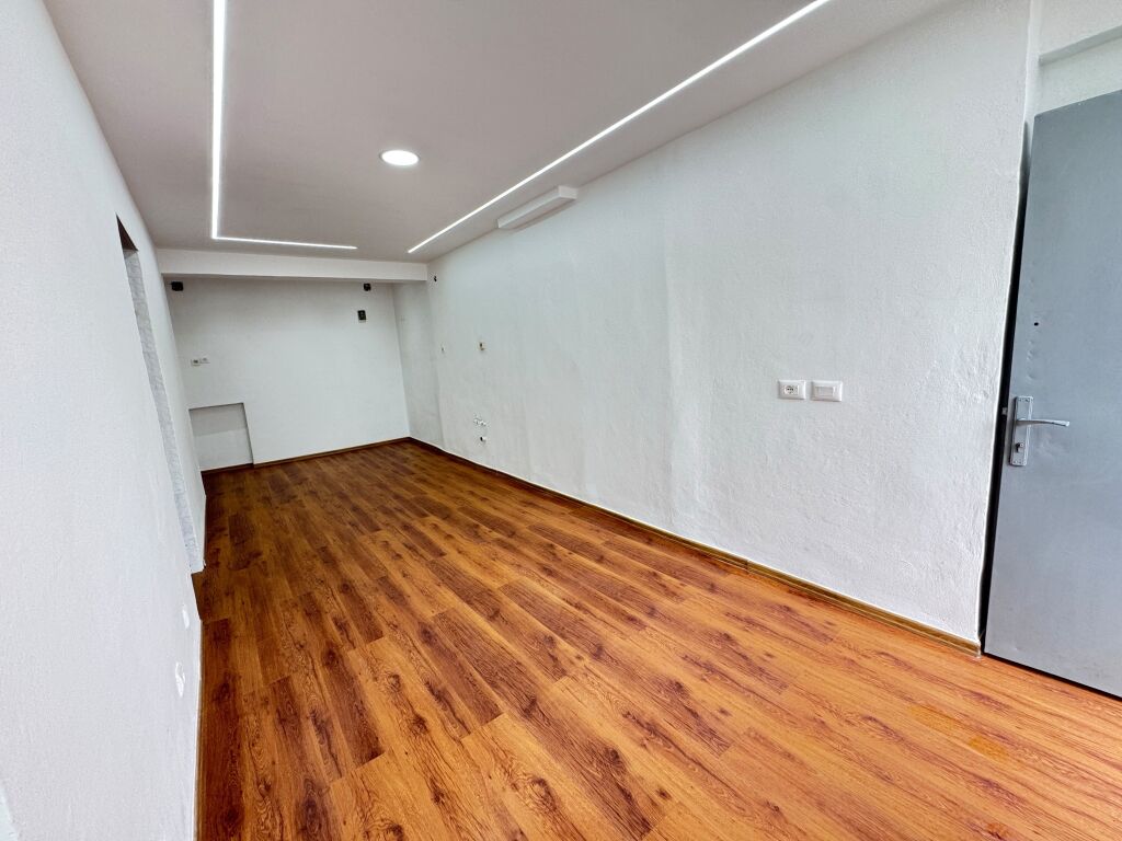 🏡 APARTAMENT 1+1 NË SHITJE – PLAZH (DURRËS)