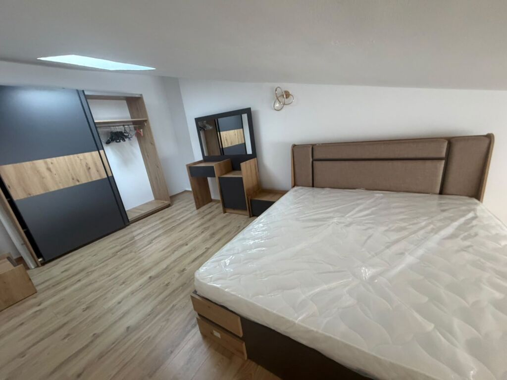 2+2 apartment for rent at the Lake, furnished, elevator, 600 euros