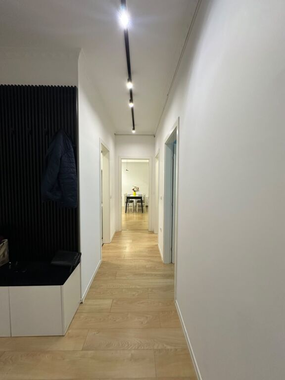 Super Appartamento 3+1+2WC+Posto Auto in Rruga e Kosovareve ID 5882