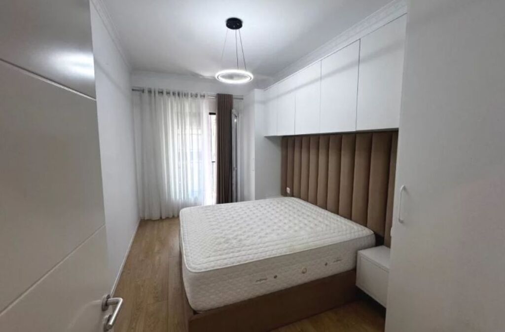 Super Appartamento 3+1+2WC+Posto Auto in Rruga e Kosovareve ID 5882