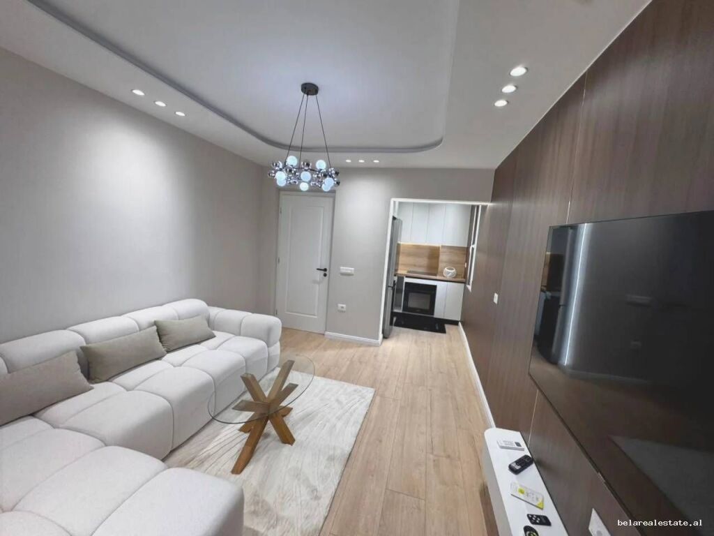 Appartamento 1+1 in Affitto a Bllok (ID B211508) Tirana