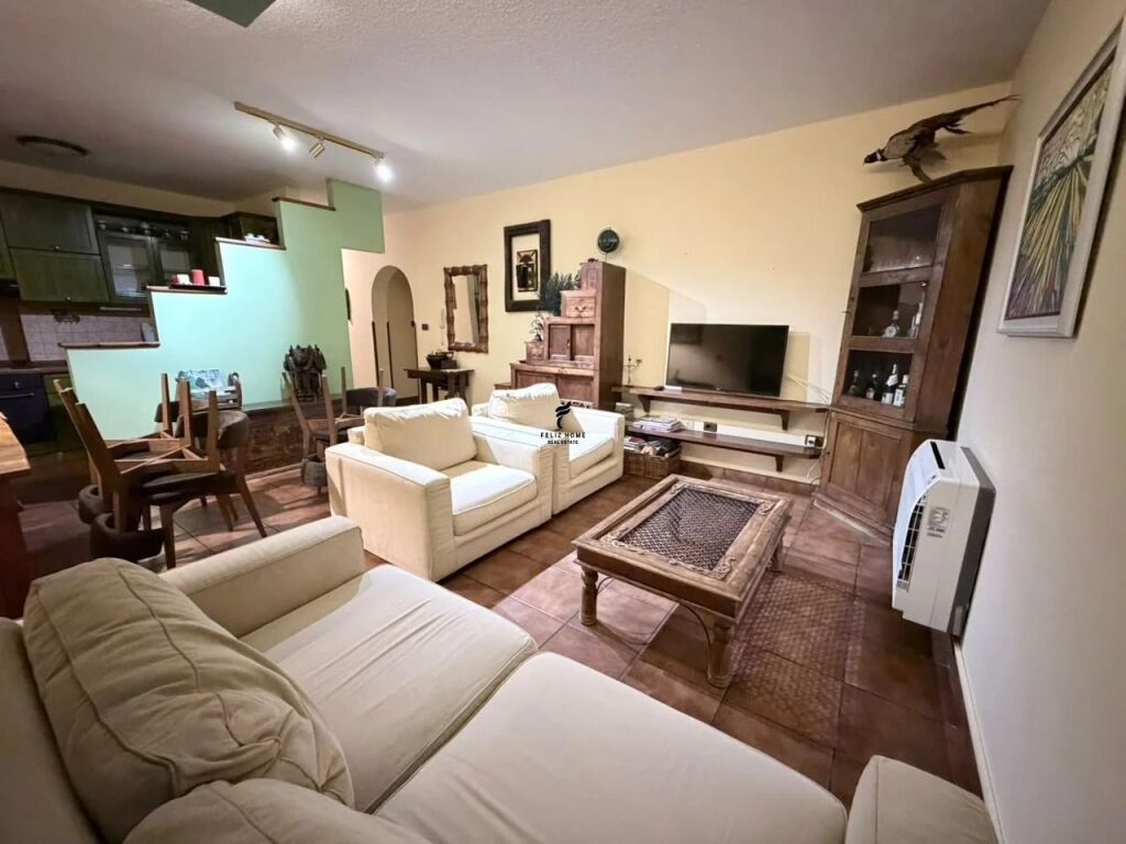 APARTAMENT ME QERA 2+1 RRUGA E KOSOVAREVE 100.000 LEKE FH-100093