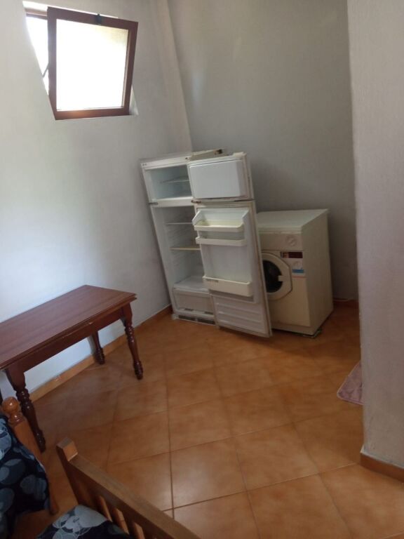 GARSONIERE 220 EURO.RRUGA E DURRESIT