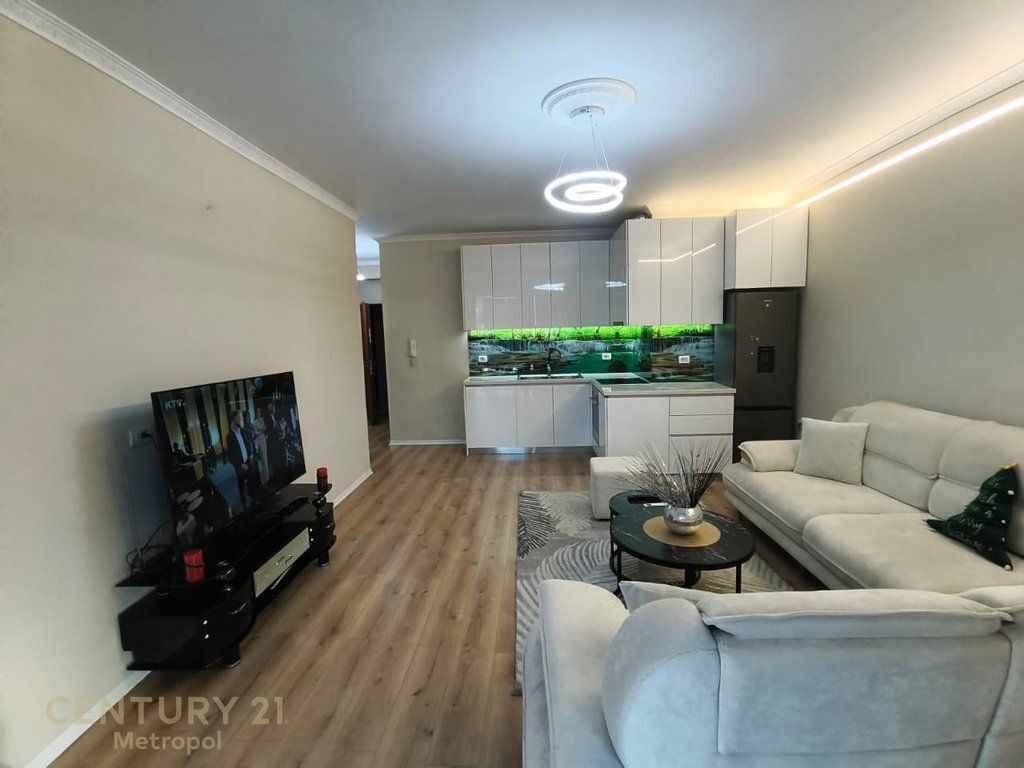 1+1 apartment for rent, in the Usluga complex
