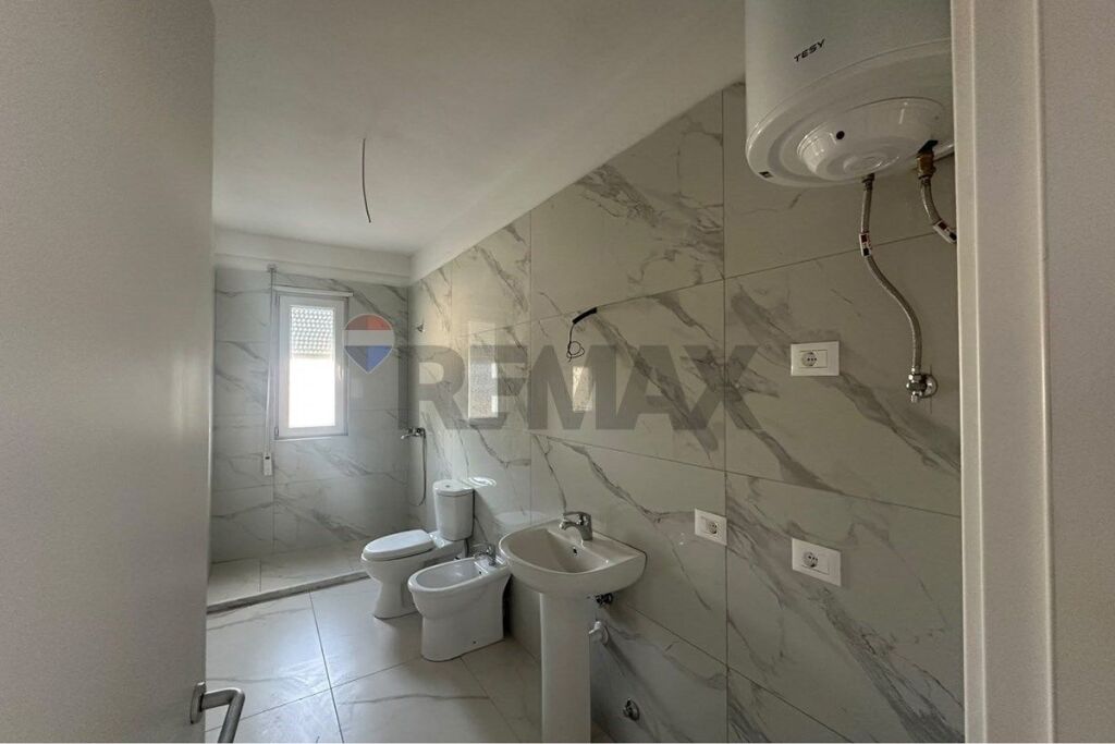 Apartament 2+1 ne Shitje Myslym Shyri