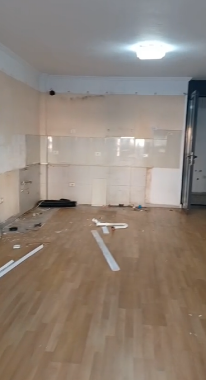 **SHITET APARTAMENT 3+1+2 – KOMUNA E PARISIT**