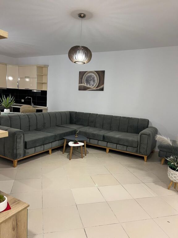 Apartamnt Me Qera 2+1 Tek Kthesa e Kamzes (ID B2202167) Tirane