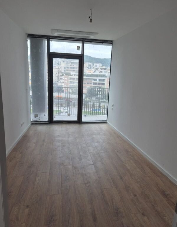 Qera | Apartament 2 + 1+1Post Parkimi | Lake view | 1700 €/muaj